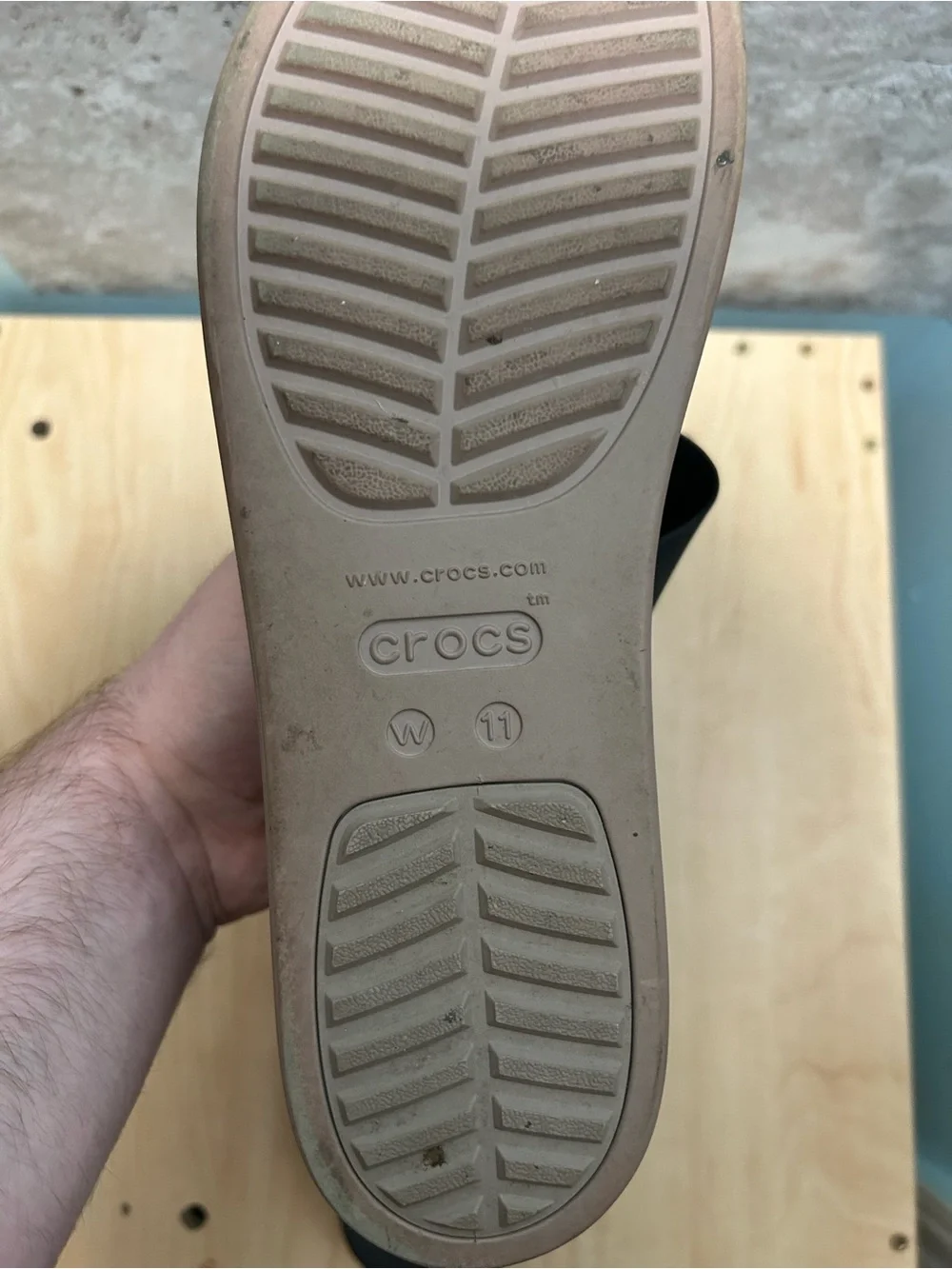 Crocs Brooklyn Low Wedge Sandals women’s size 11